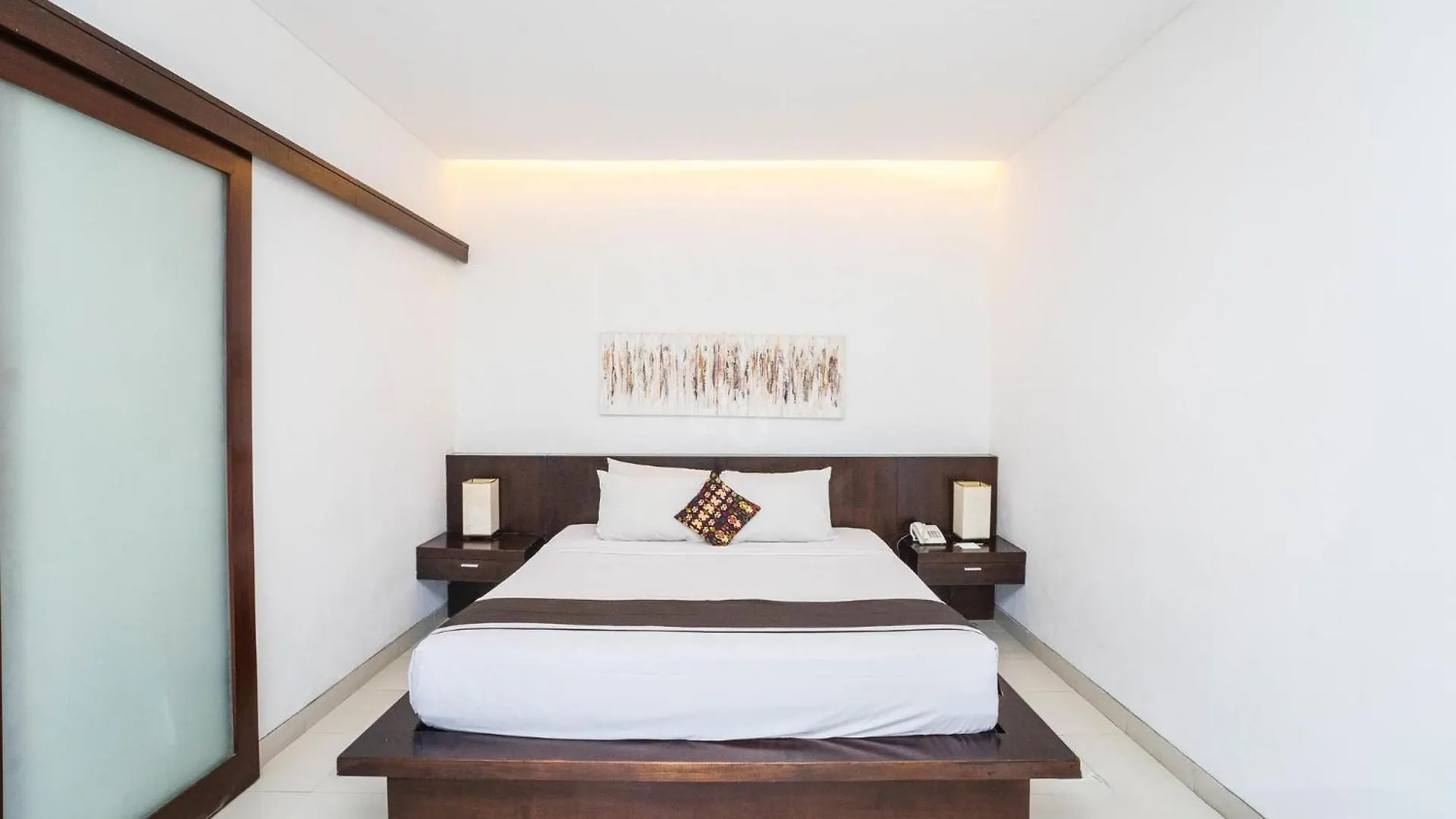 Villa Diana Bali 16 Bedrooms Seminyak  Indonesia