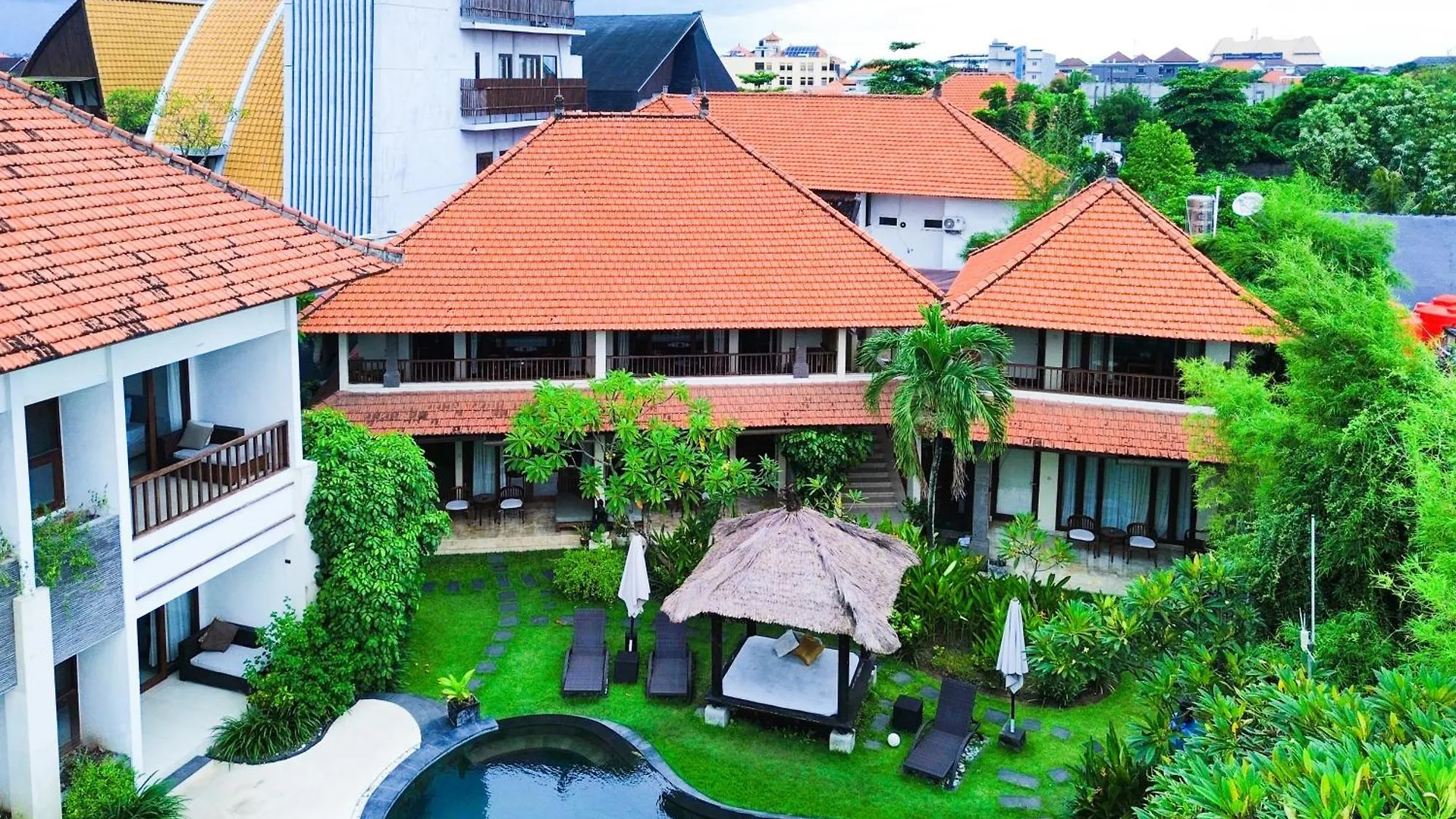 Villa Diana Bali 16 Bedrooms Seminyak