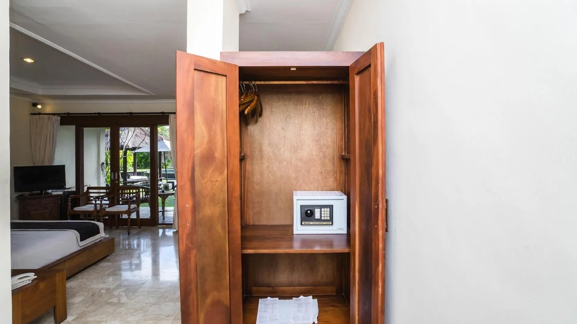 Villa Diana Bali 16 Bedrooms Seminyak  0*, Seminyak (Bali)