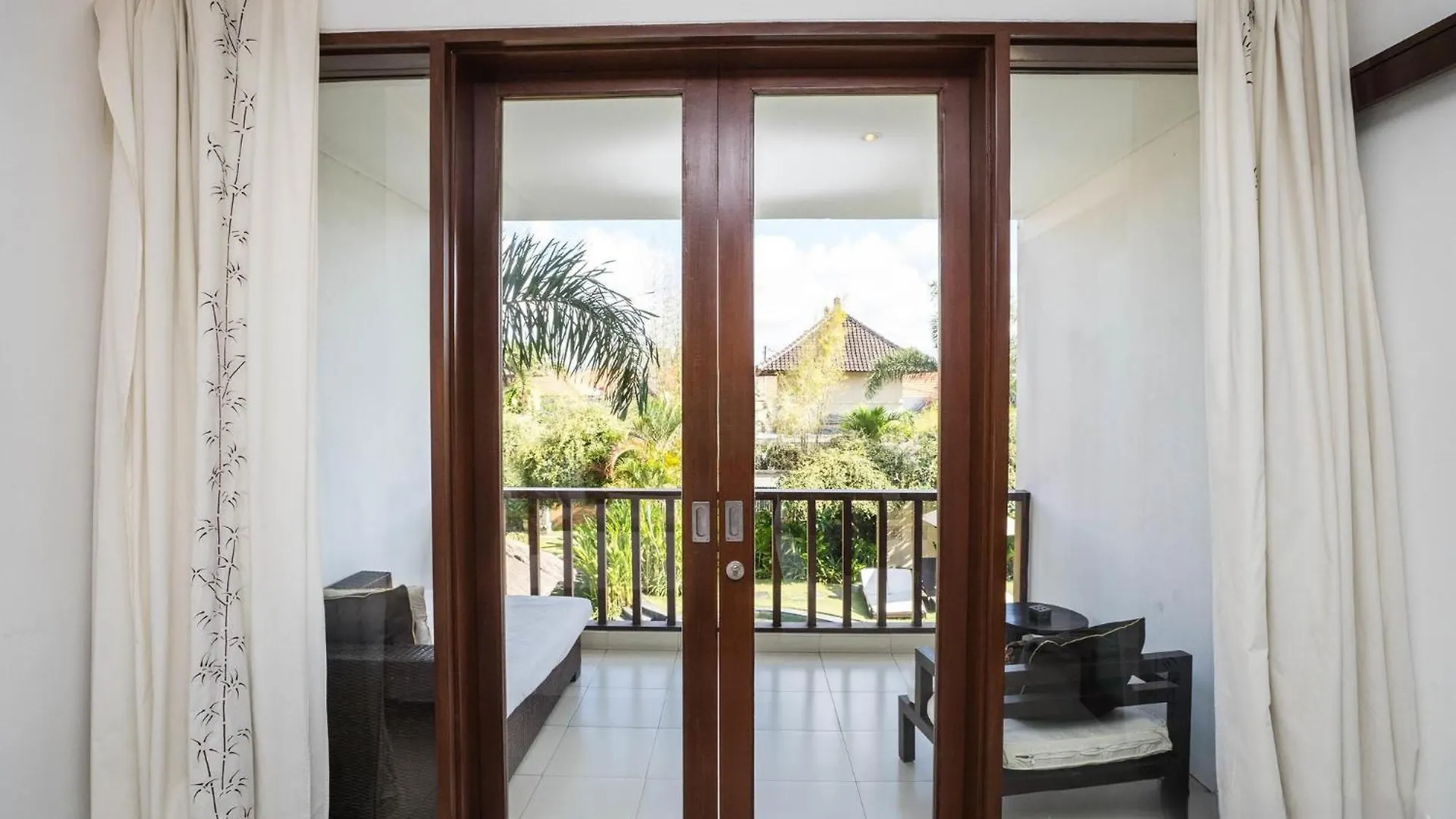 Villa Diana Bali 16 Bedrooms Seminyak