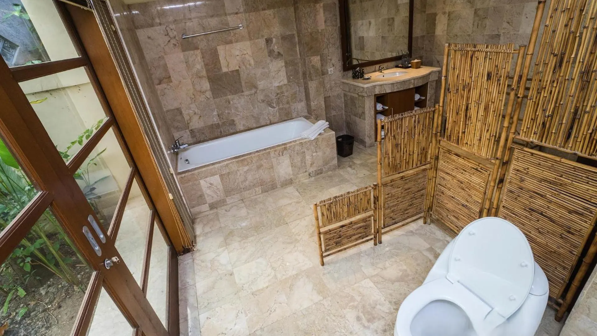 Villa Diana Bali 16 Bedrooms Seminyak  Indonesia