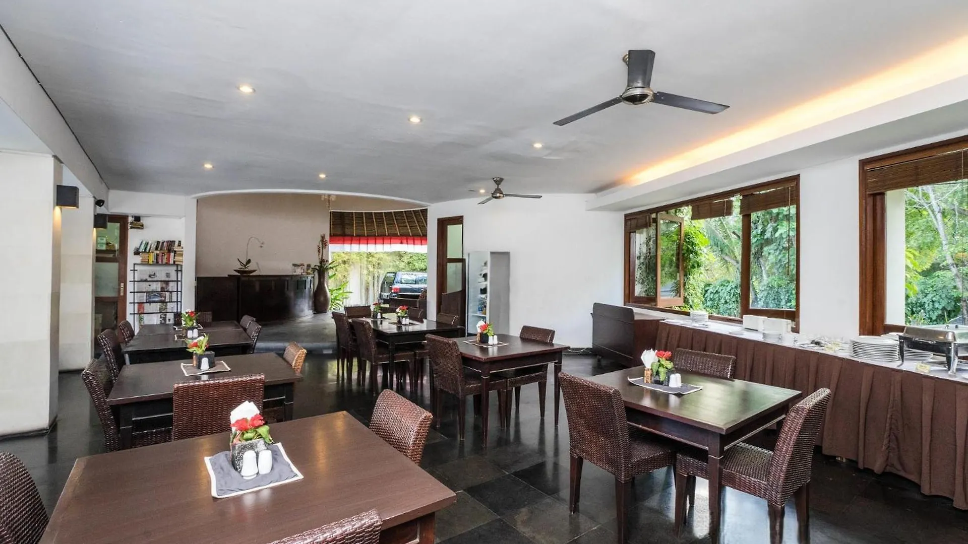Villa Diana Bali 16 Bedrooms Seminyak  Indonesia